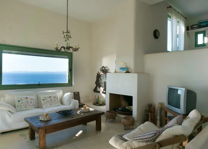 Juno In Kea * Koundouros